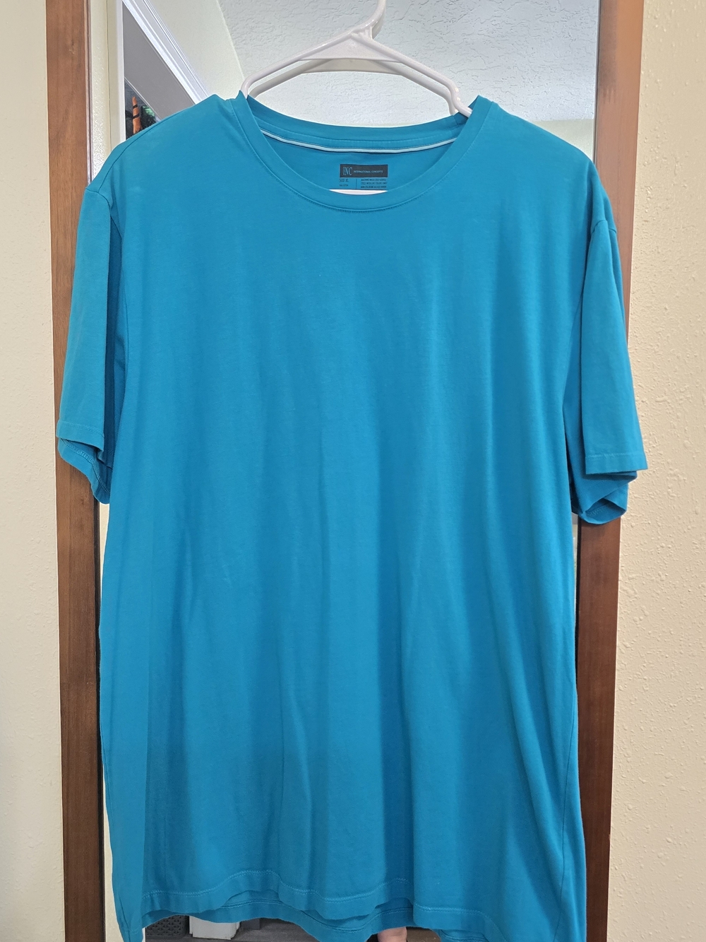 INC International Concepts Men's Crew Neck Tee in Turquoise Blue